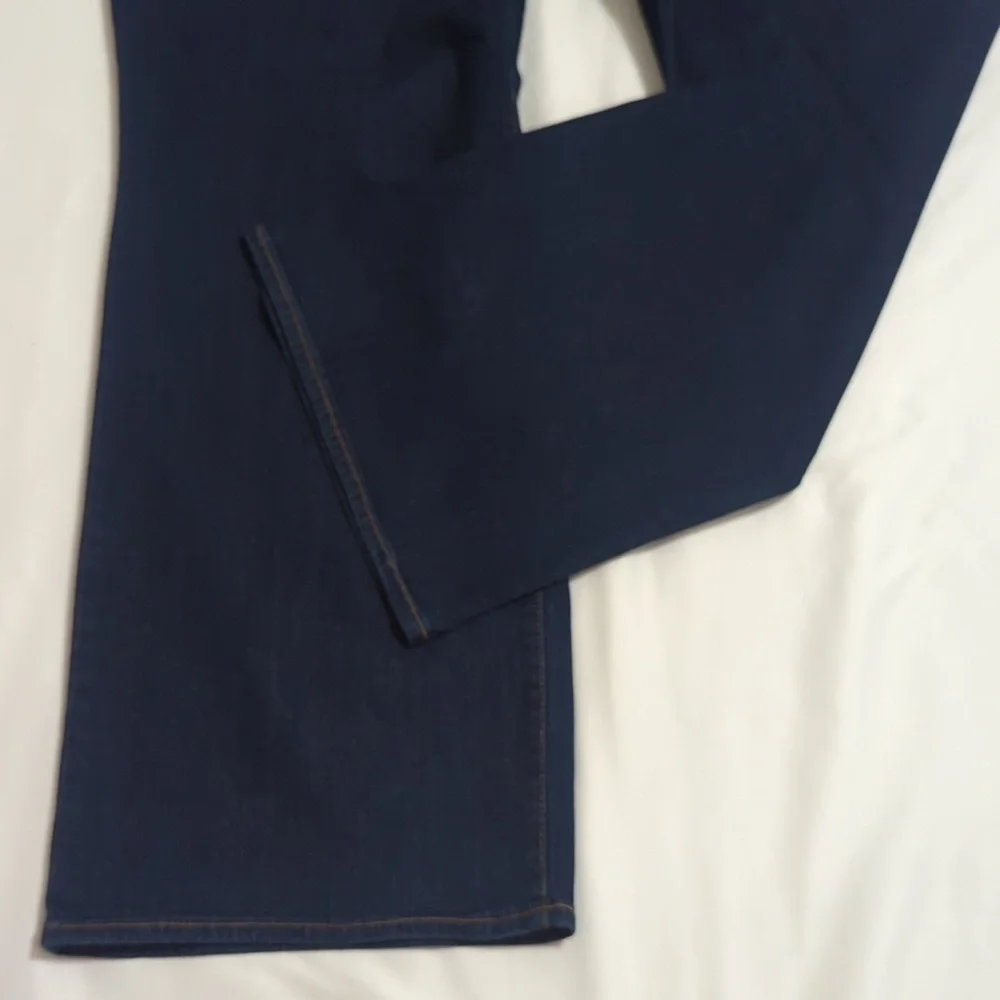 Old Navy High-Waisted Kicker Boot-Cut Jeans, Color Blue Size 26S
